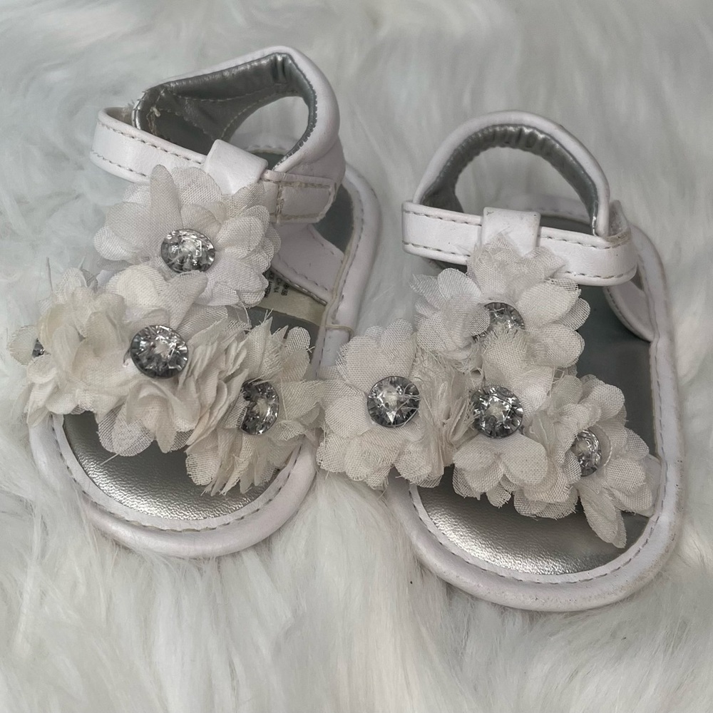 Baby’s Floral Sandals
